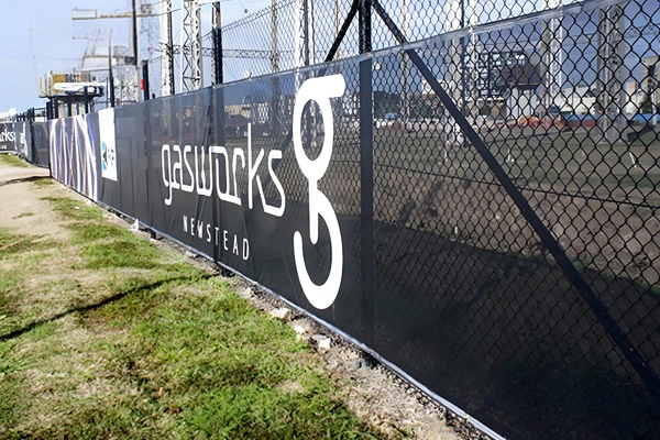 건설 사이트를위한 PVC 메쉬 Tarps 사용의 최고 이점