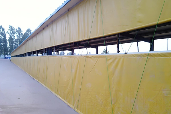 PVC 품종 방수포의 특징